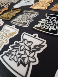 Image 4 of Plumeria Latte Ornament + Keychain