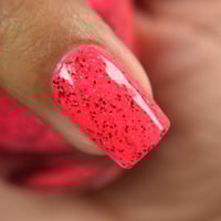 Image 4 of Berry Hot - Limited Edition 