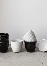 Image 4 of White ribbed curve cup