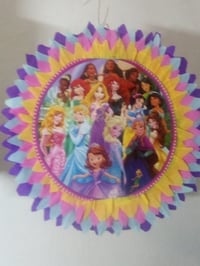  Princess Piñata