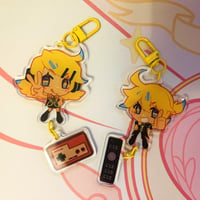 Kagamine Rin + Kagamine Len Remote Control Linking Charm