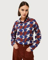 Image 1 of Camisa con estampado garzas