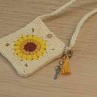 Image 4 of Miniature crochet bag - Sunflower