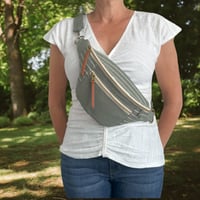 Image 2 of Freedom Hip Bag