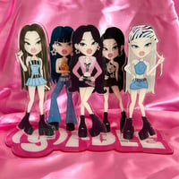 Image 1 of (g)i-dle 'queencard' bratz inspired standee (group).