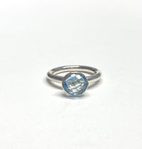Image 3 of Bague topaze globe