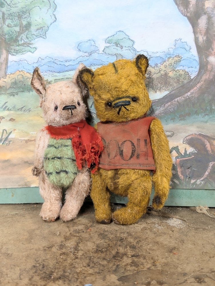 Image of "POOH" - a Teenie-Weenie 4" classic style Pooh bear by whendis bears.....