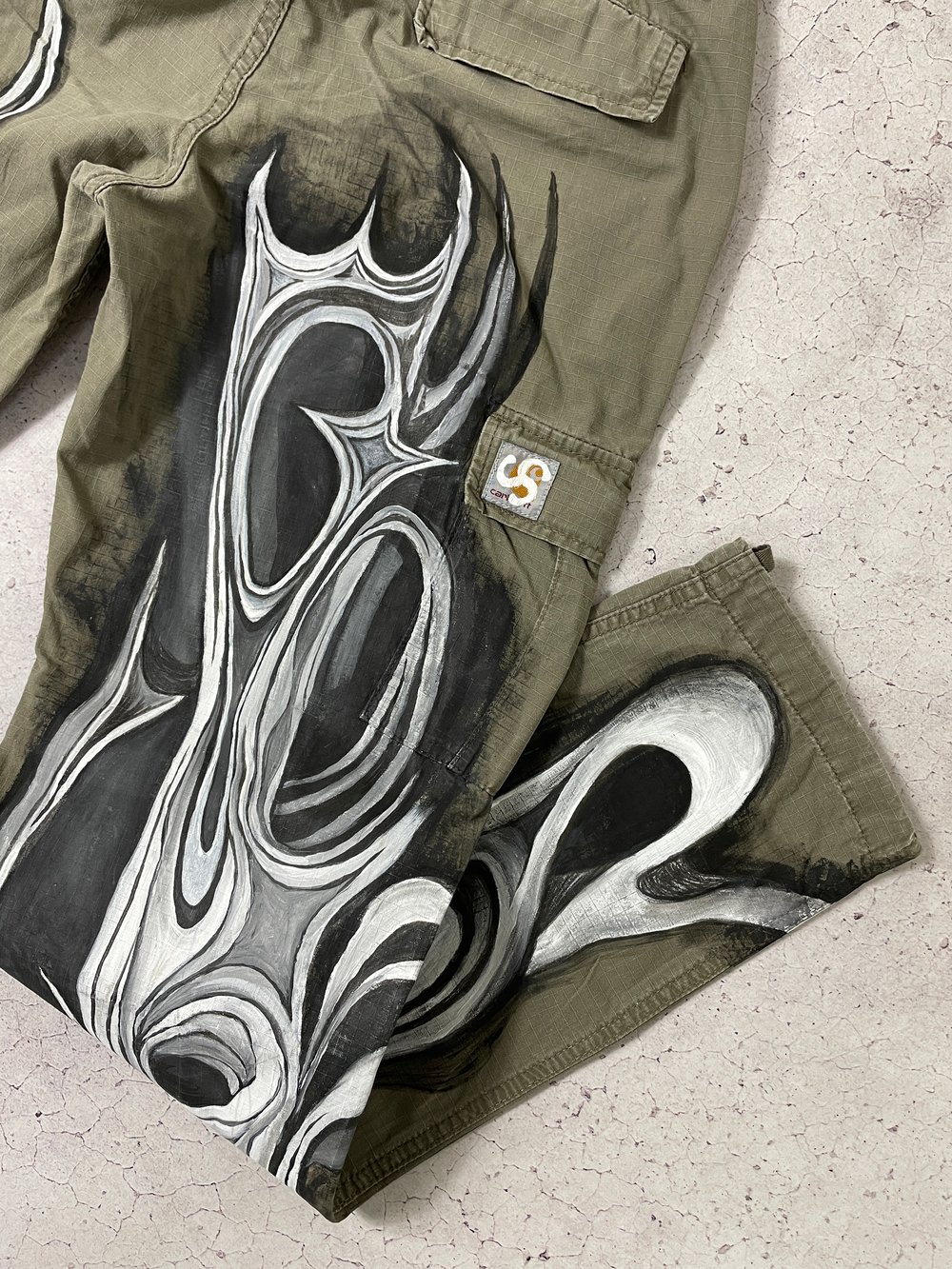 CARGO PANTS