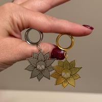 Skull Bloom Tunnel Dangles (sizes 4g-2")