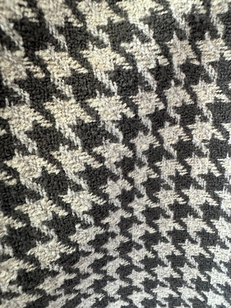 Dogtooth bag Image 2