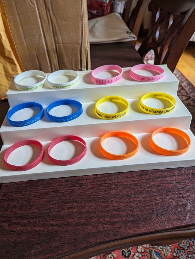 Sillybird ultimate silicone bracelet (12 pack) + GOTHYBIRD BONUS
