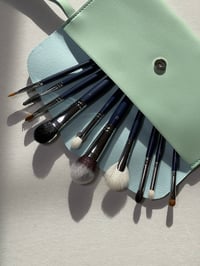 Image 6 of Elegant Makeup Brush Holder for a Flawless Beauty routine