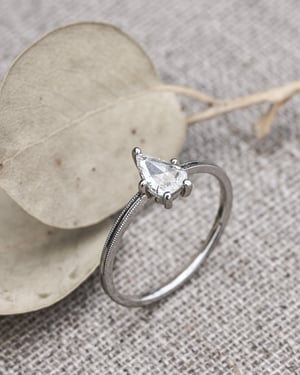 Image of  Platinum pear shape white diamond ring (IOW152)