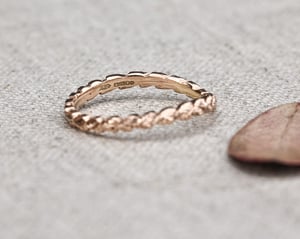 Image of 18ct rose gold 2mm laurel leaf carved wishbone ring