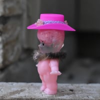 Image 11 of HTSG Art Show Exclusive Glow in the Dark Brain Kilos Kewties 3 inch Double Cast Resin Figure
