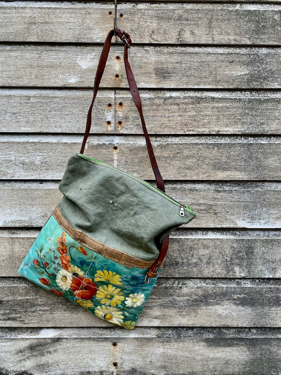 Image of one of a kind painting bag - daisy I