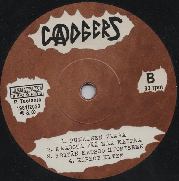 Image of Kaaos / Cadgers – Kytät On Natsisikoja E.P. / Kaaosta Tää Maa Kaipaa E.P. split 7"