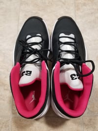 Image 5 of Jordan Max Aura 3 GS ‘Black Rush Pink