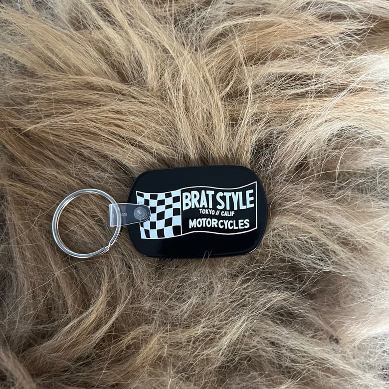 Image of Key Tag -Checkered Flag- Black Oval