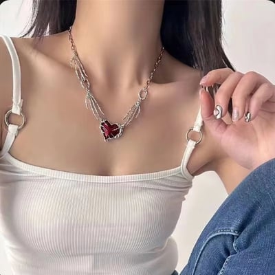Image of 💖Gothic Ghost Claw Red Heart Necklace💖