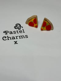 Pizza stud earrings 