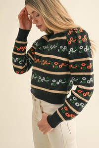 Image 3 of Floral pattern cropped sweater