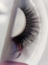 Image 3 of lashes in a box
