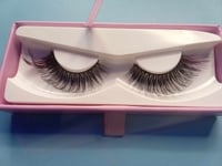 Image 1 of lashes in a box