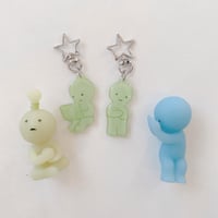 Image 2 of Acrylic smithki keychain