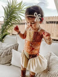 Image 1 of Medium Niah Bow-Nylon