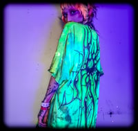 Image 3 of NeoTribe IV Tee UV! (2XL)