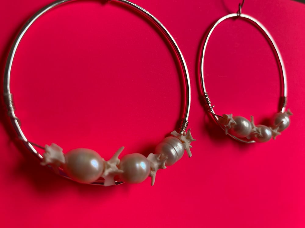 Image of Snake Vertebrae + Freshwater Pearl Hoops