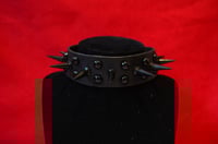 black spike and stud (12.25" - 15.25")