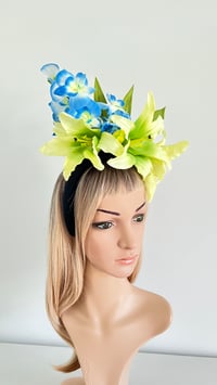 Image 4 of Lime Lily Blue Orchid Tropical Flower Crown