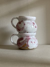 Image 1 of Cups | Raspberry Ripple 001