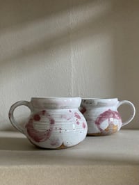 Image 2 of Cups | Raspberry Ripple 001