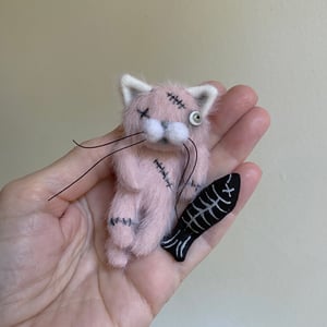 Image of Fluffy the Zombie Kitty Gift Set