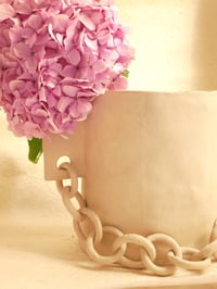 Image 4 of Vase Avril