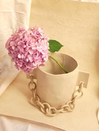 Image 5 of Vase Avril