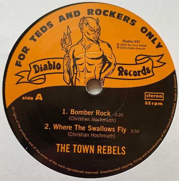 THE TOWN REBELS - BOMBER ROCK (7")