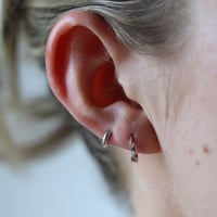Image 4 of MINI TWIST HUGGIES SILVER