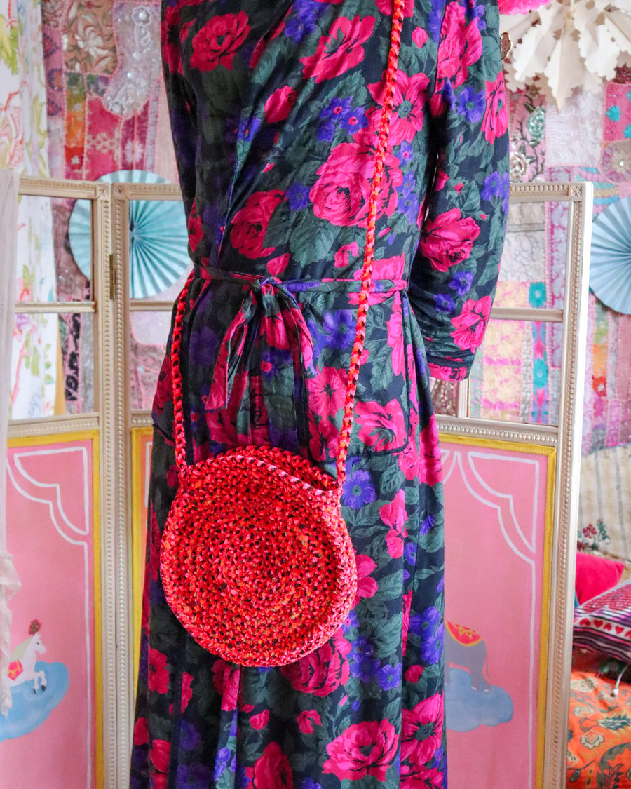 Image of Handwoven Red Shell Bag 