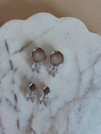 Image 1 of Crystal Rosebud Bows (Silver)