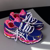 Image 3 of  size: us8.5 uk6.5 eu40 cm25.25