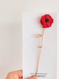 Image 4 of Le coquelicot - fleur de peau à la tige