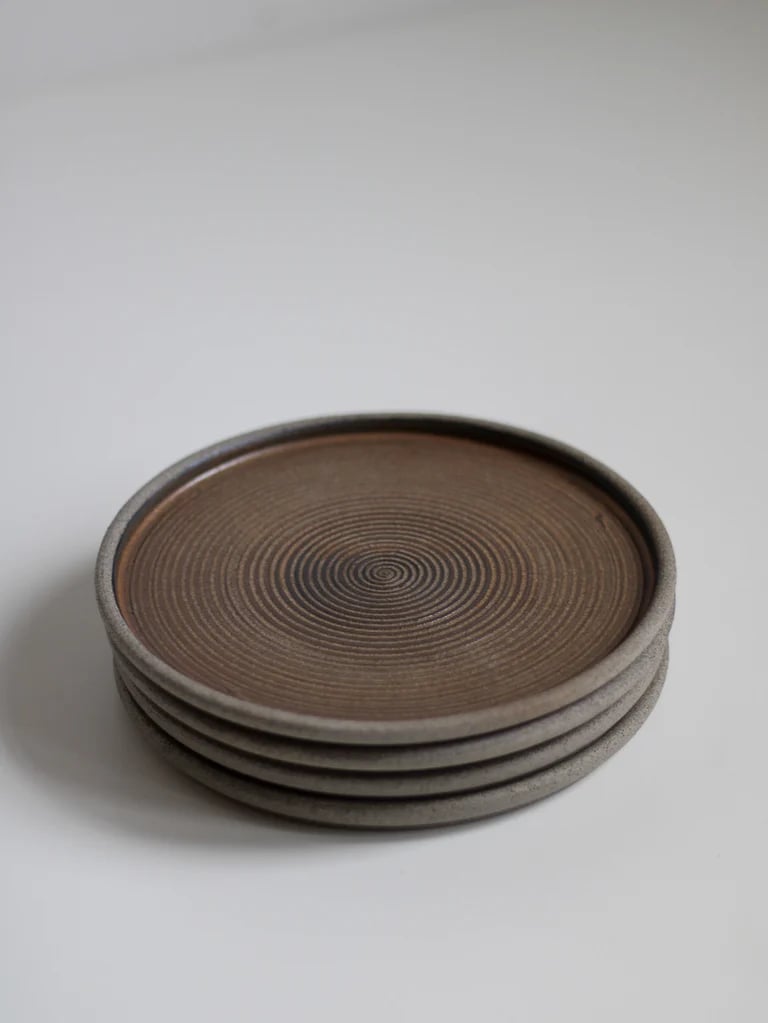 Image of side plate in textured tamba