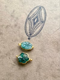 Image 6 of ❣️Pendentifs émeraudes gravées 