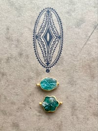 Image 5 of ❣️Pendentifs émeraudes gravées 