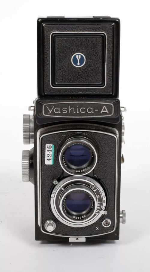 Image of YASHICA TLR 6X6 MEDIUM FORMAT CAMERAS (MAT, EM, 124, G, D, A