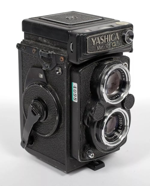 Image of YASHICA TLR 6X6 MEDIUM FORMAT CAMERAS (MAT, EM, 124, G, D, A